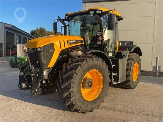 2019 JCB FASTRAC 4220
